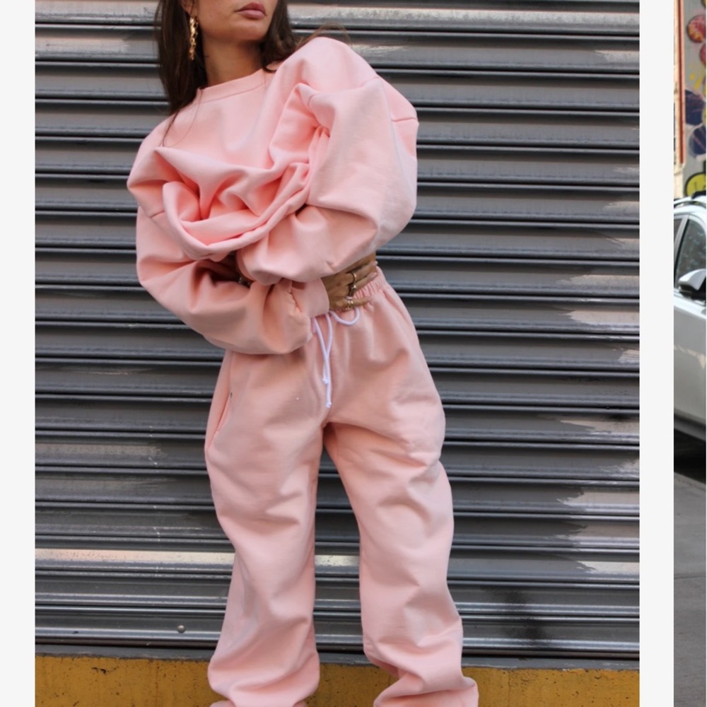 heavy manners sweat set size small